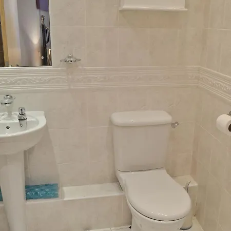 Martins Court Holiday home
